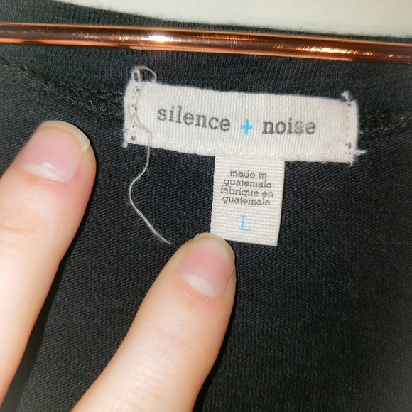 Silence + Noise | Black Splatter Lagenlook Tunic - Picture 4 of 6